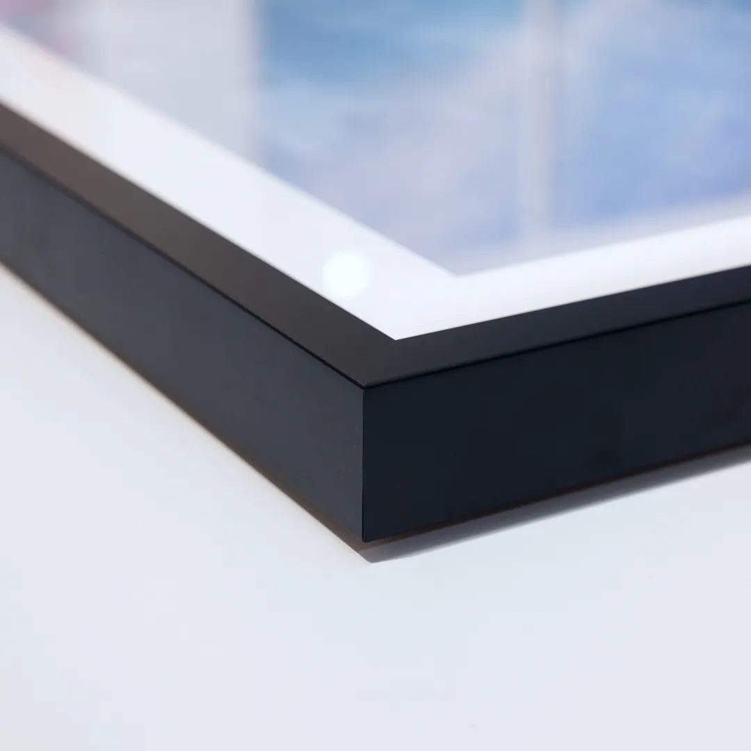 Print Frame Send Close Up of Black Photo Frame