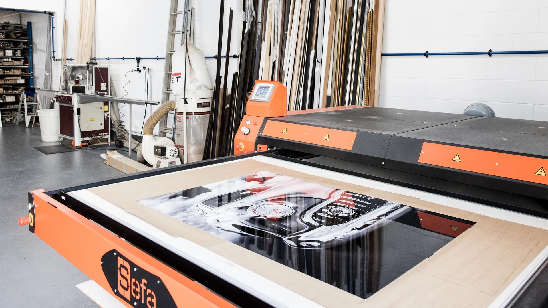 Print Frame Send Metal Photo Print being cut